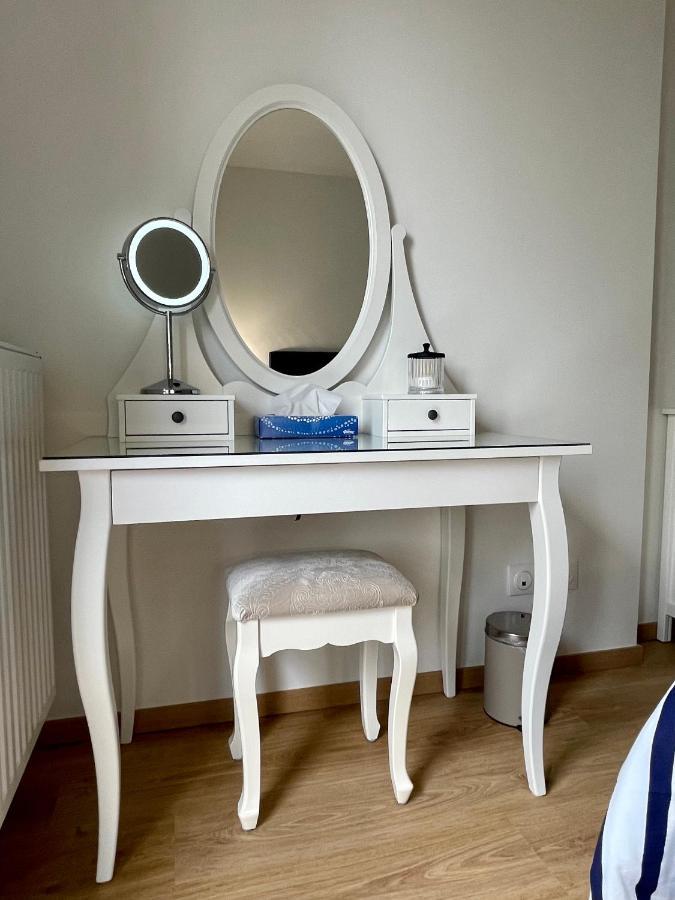 Bella Cruz 66 M2 Prestations Premium, Wifi, Balcon, Parking Avec Borne De Recharge Electrique, Plage Prieure, Commerces Dinard Buitenkant foto